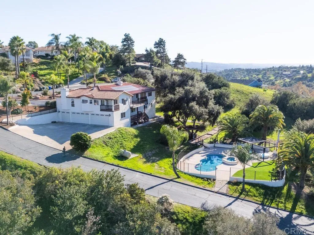 Additional image 146 of 2230 Calle Dos Lomas, Fallbrook, CA 92028