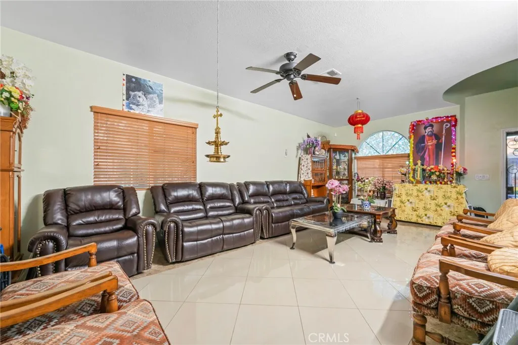 Additional image 87 of 1553 W Ceres St, Rialto, CA 92376