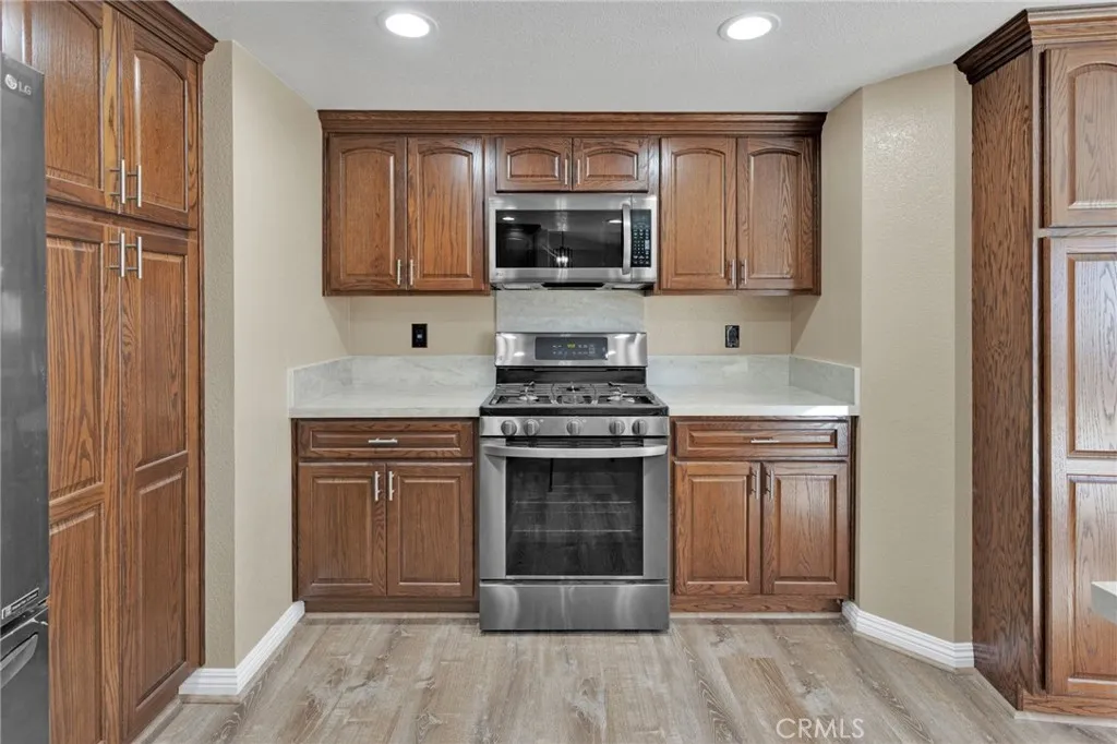 Additional image 77 of 15889 Mojave St, Hesperia, CA 92345