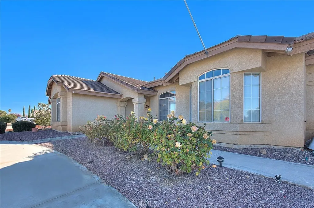 Additional image 64 of 19149 Catalina Rd, Apple Valley, CA 92308