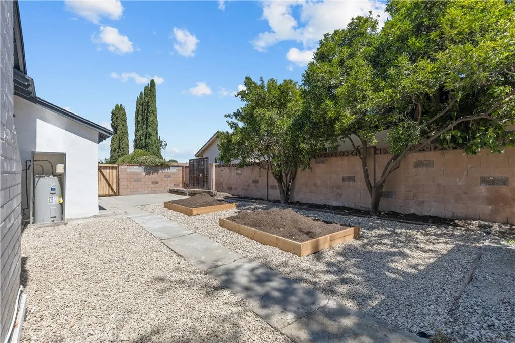 Additional image 54 of 226 Tennyson St, Thousand Oaks, CA 91360