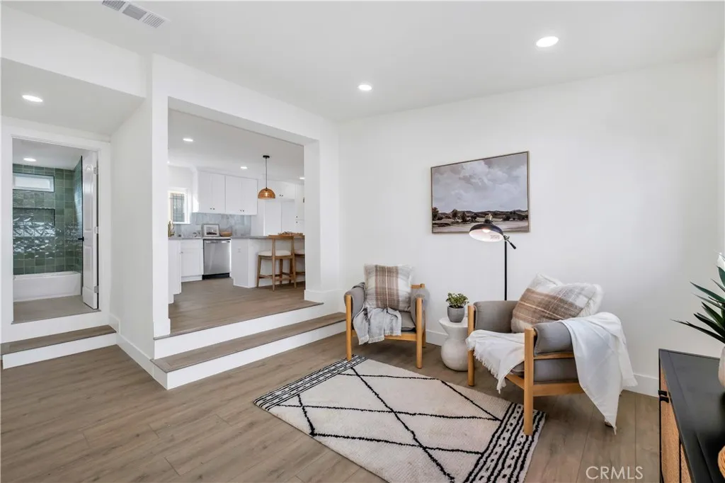 Additional image 36 of 834 W 95th St, Los Angeles, CA 90044