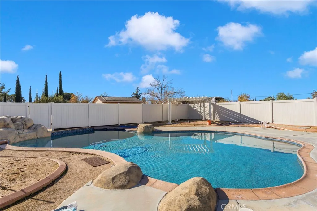 Additional image 43 of 15889 Mojave St, Hesperia, CA 92345