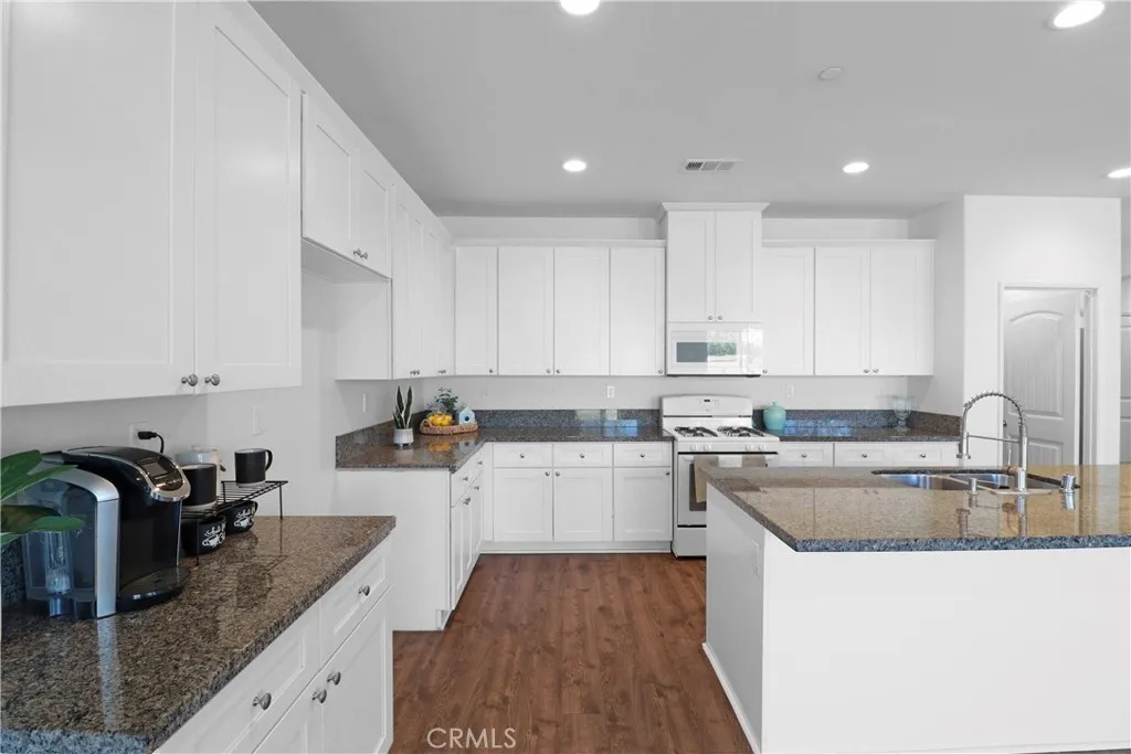 Additional image 10 of 1074 Eden Valley Way, San Jacinto, CA 92582