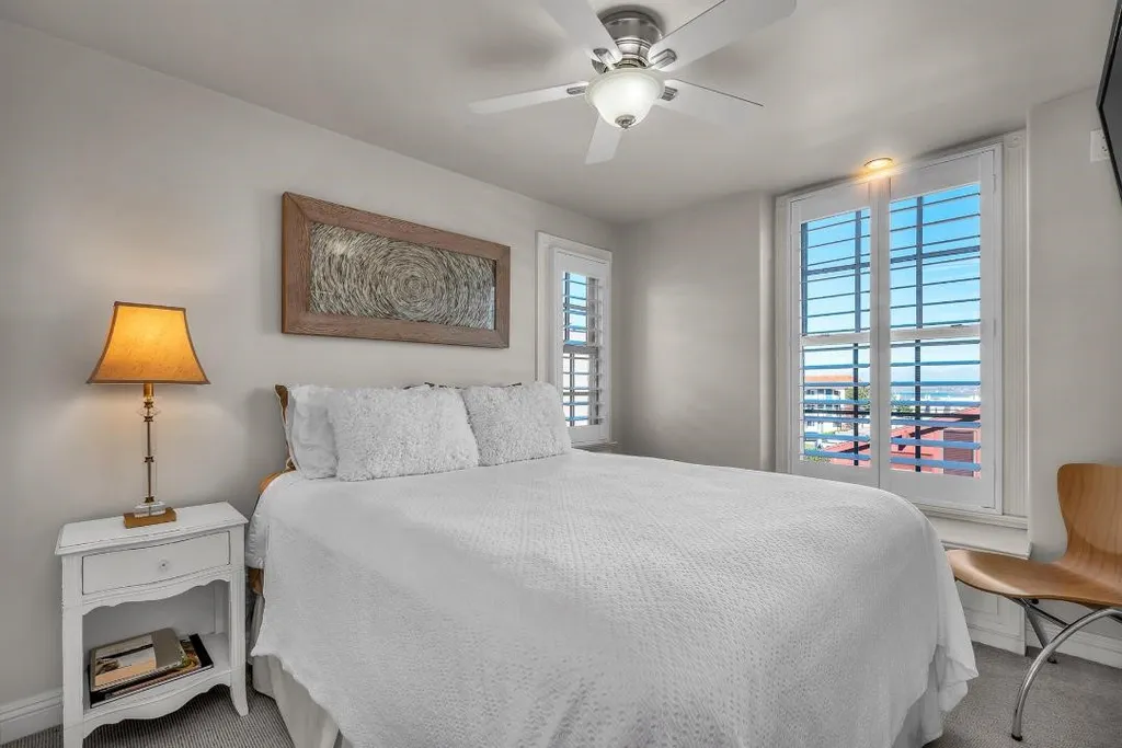 Additional image 28 of 47 Surfside Ave, Surfside, CA 90743