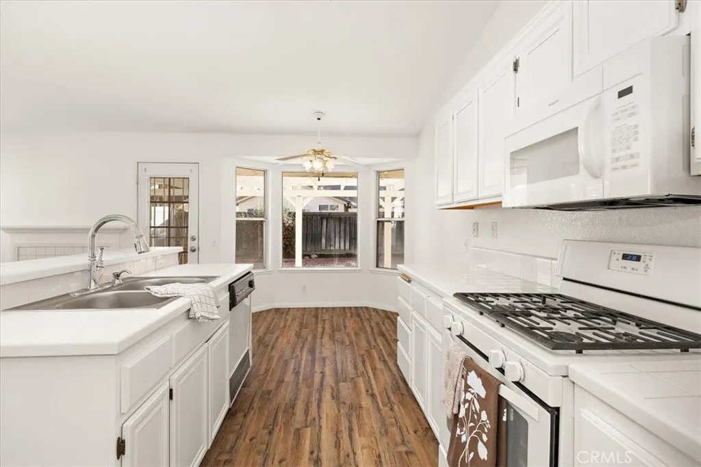 Additional image 11 of 2985 Pembroke Ave, Hemet, CA 92545