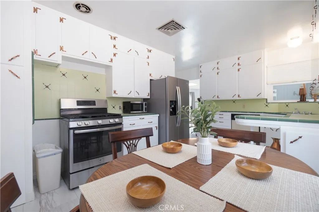 Additional image 62 of 765 N Currier St, Pomona, CA 91768