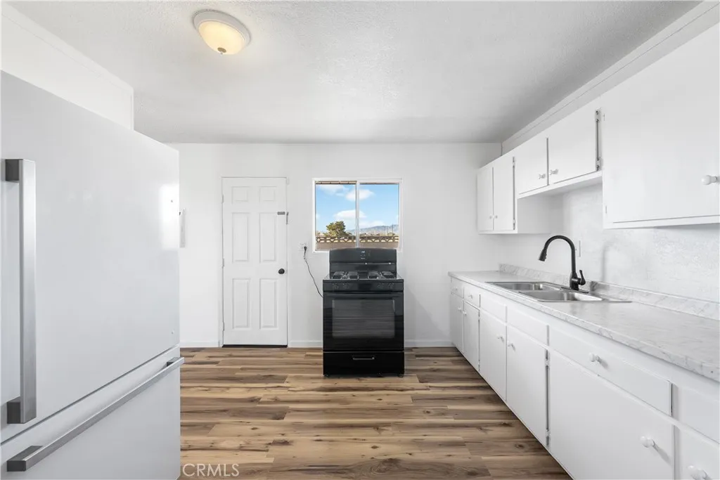 Additional image 21 of 8443 Dogbane Ave, California City, CA 93505