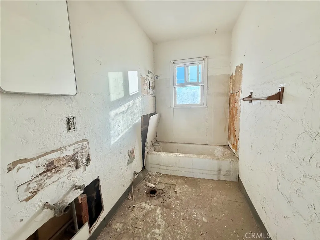 Additional image 32 of 12331 Beech St, Trona, CA 93562