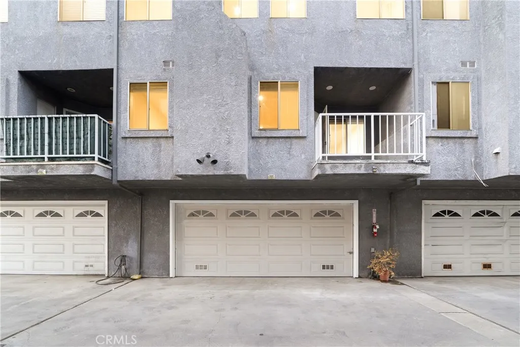 Additional image 18 of 1067 252nd St Unit 7, Harbor City, CA 90710