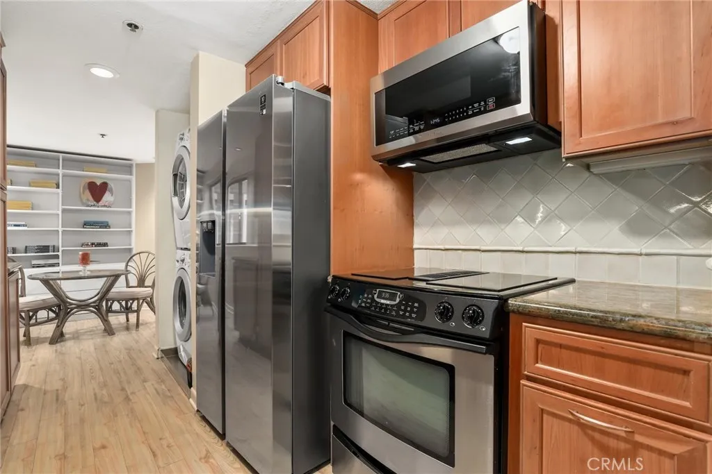 Additional image 9 of 510 The Village Unit 203, Redondo Beach, CA 90277