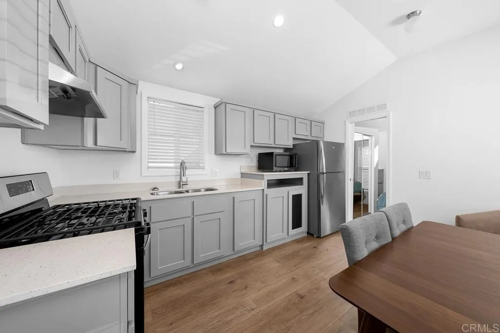 Additional image 3 of 708 H Street Unit 31, Chula Vista, CA 91910