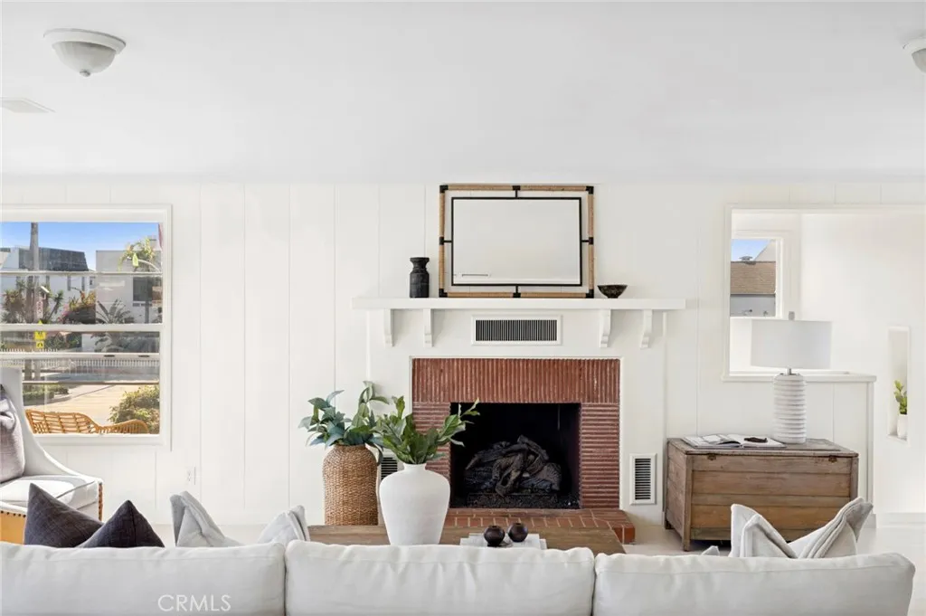 Additional image 34 of 1300 W Balboa Boulevard, Newport Beach, CA 92661