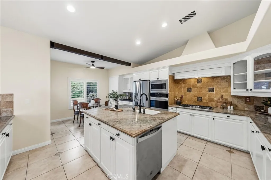 Additional image 80 of 40055 Valle Vista, Murrieta, CA 92562