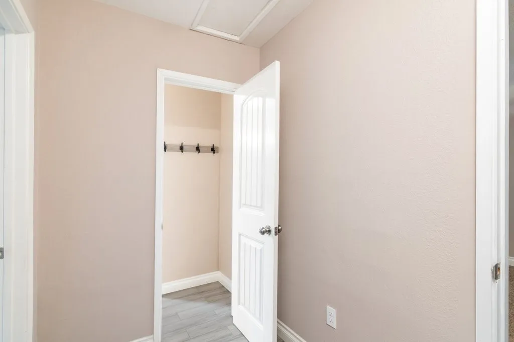 Additional image 97 of 460 E 2nd St, Rialto, CA 92376