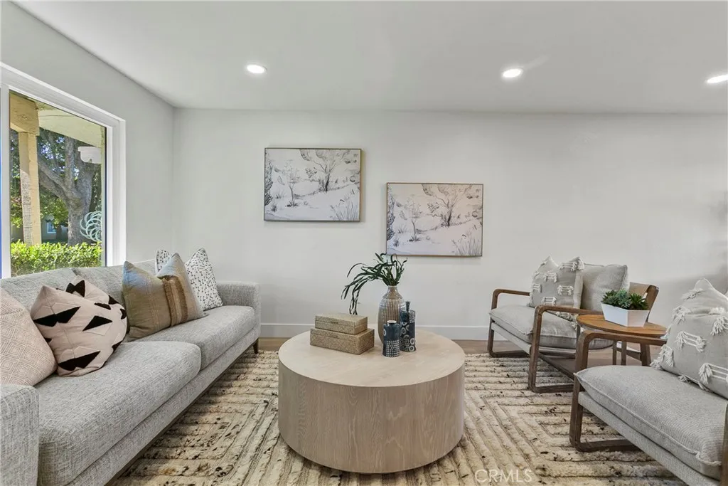 Additional image 2 of 568 El Cabrillo, Placentia, CA 92870