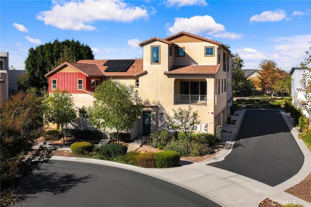 Additional image 139 of 115 Frame, Irvine, CA 92618