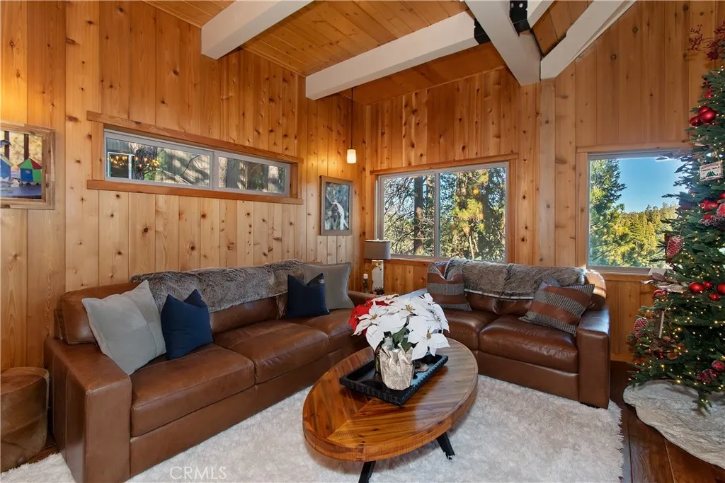 Additional image 19 of 26621 Thunderbird Drive, Lake Arrowhead, CA 92352