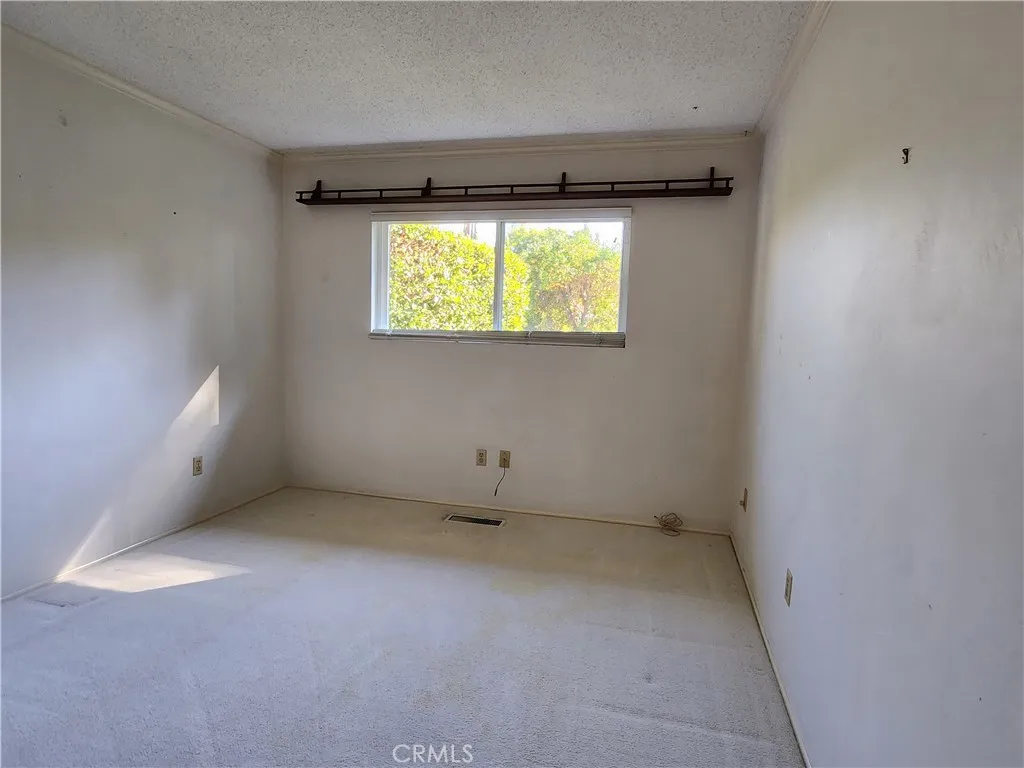 Additional image 15 of 657 W Cypress Ave, Redlands, CA 92373