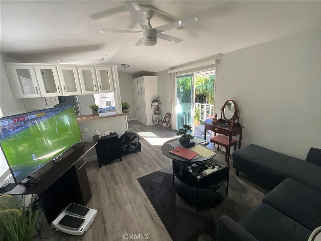 Additional image 26 of 2060 Newport Blvd, Costa Mesa, CA 92627