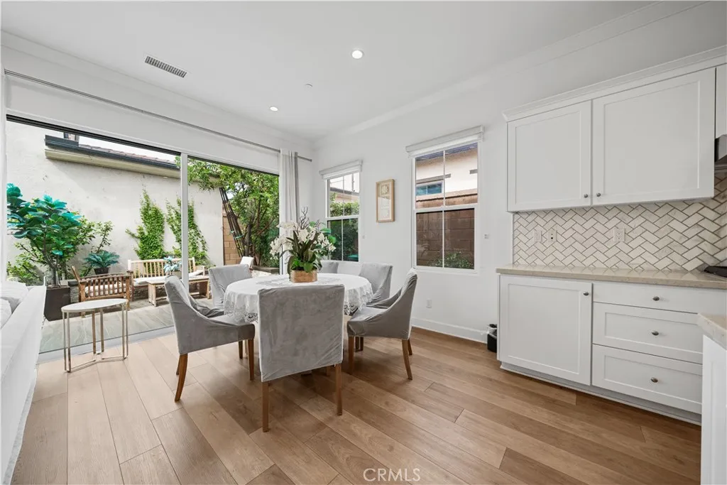 Additional image 12 of 67 Runner, Irvine, CA 92620