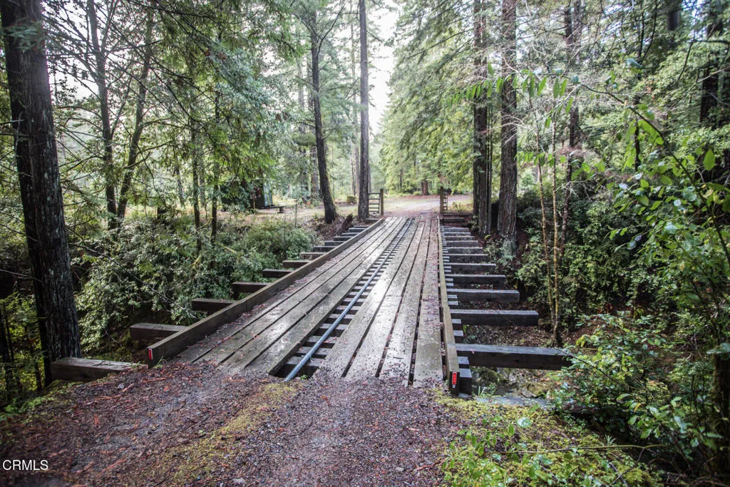 Additional image 7 of 11091 Irmulco Road, Willits, CA 95490