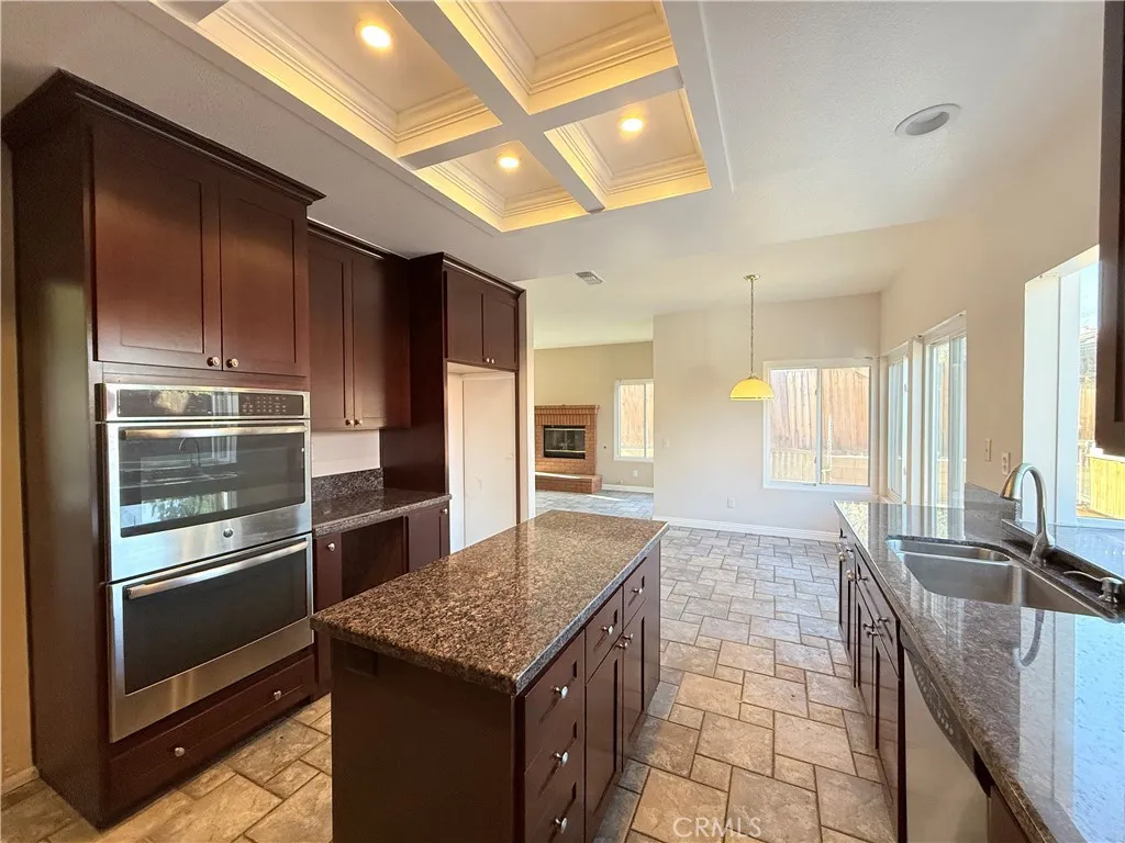 Additional image 10 of 337 Morningside Terrace, Palmdale, CA 93551