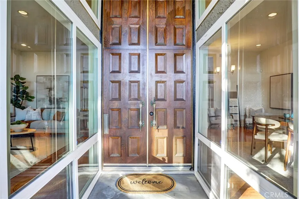 Additional image 4 of 1032 Palo Verde Ave, Long Beach, CA 90815