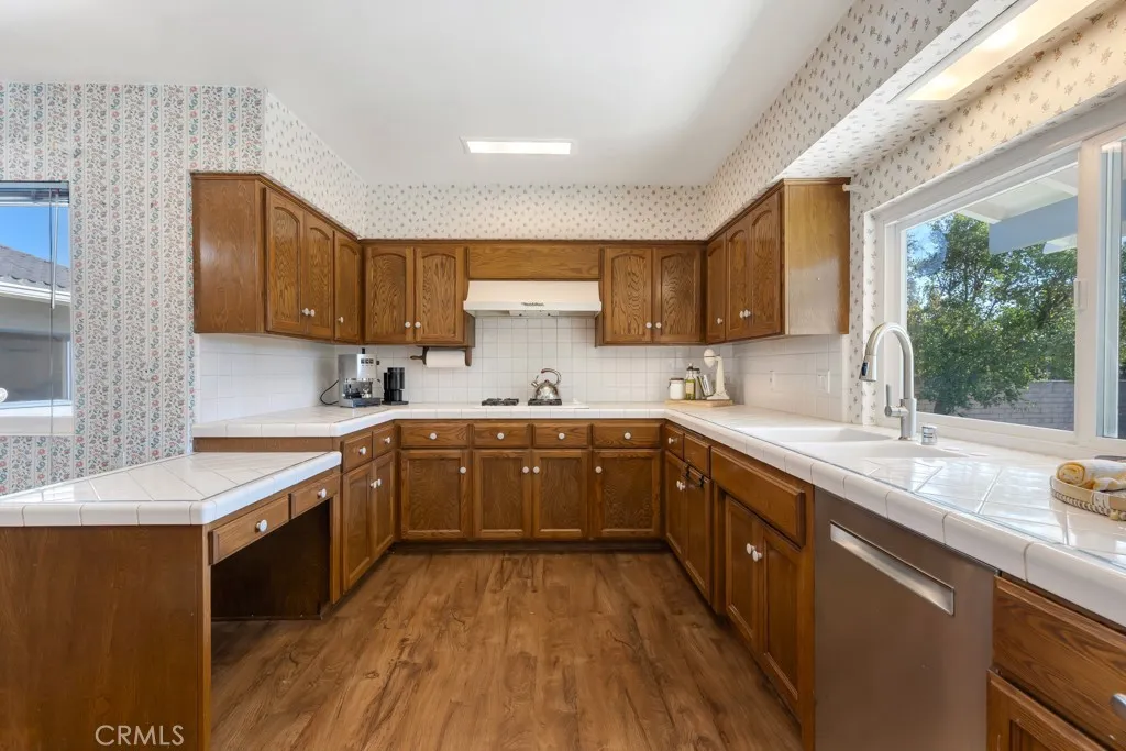 Additional image 25 of 19432 Romar, Northridge, CA 91324