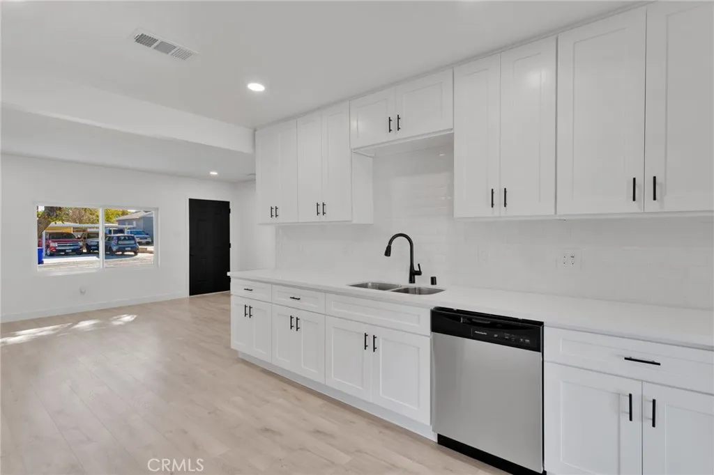 Additional image 47 of 16774 Joshua St, Victorville, CA 92395