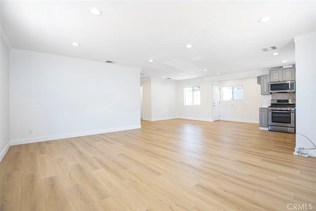 Additional image 15 of 10531 Greenburn Avenue, Sunland, CA 91040