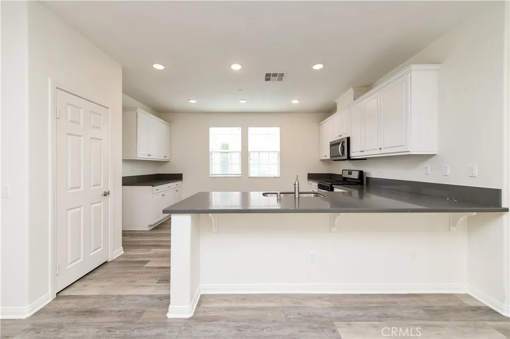 Additional image 11 of 5961 Silveira Street, Eastvale, CA 92880