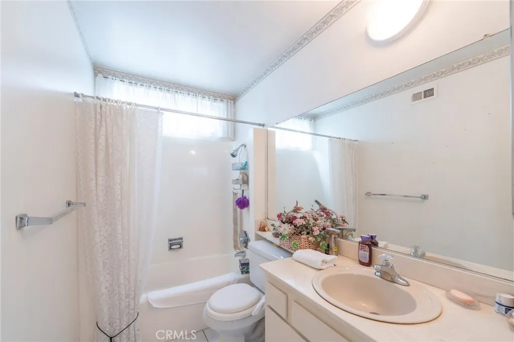 Additional image 41 of 949 Fernrest Drive, Harbor City, CA 90710