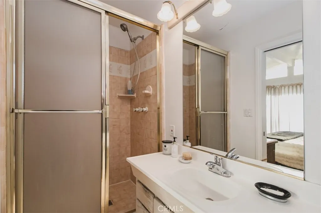 Additional image 10 of 19462 Arminta, Reseda, CA 91335