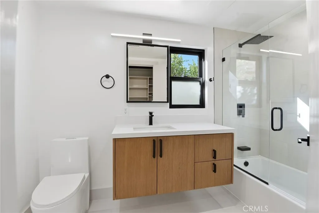 Additional image 73 of 16226 Dickens, Encino, CA 91436