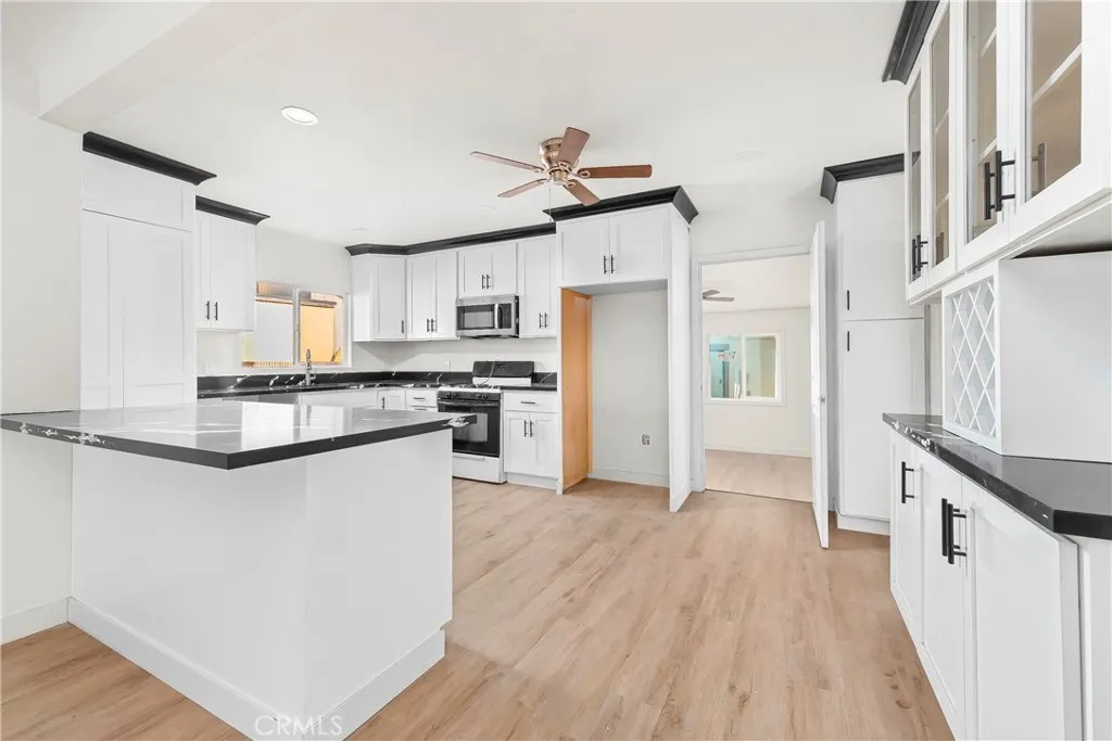 Additional image 37 of 1262 N Lagoon Ave, Wilmington, CA 90744