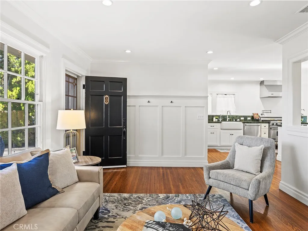 Additional image 31 of 10404 Margate Street, North Hollywood, CA 91601