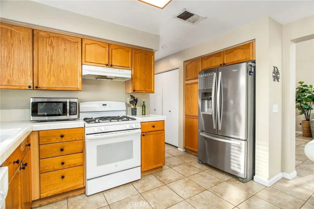 Additional image 17 of 910 Pathfinder Way, Corona, CA 92878