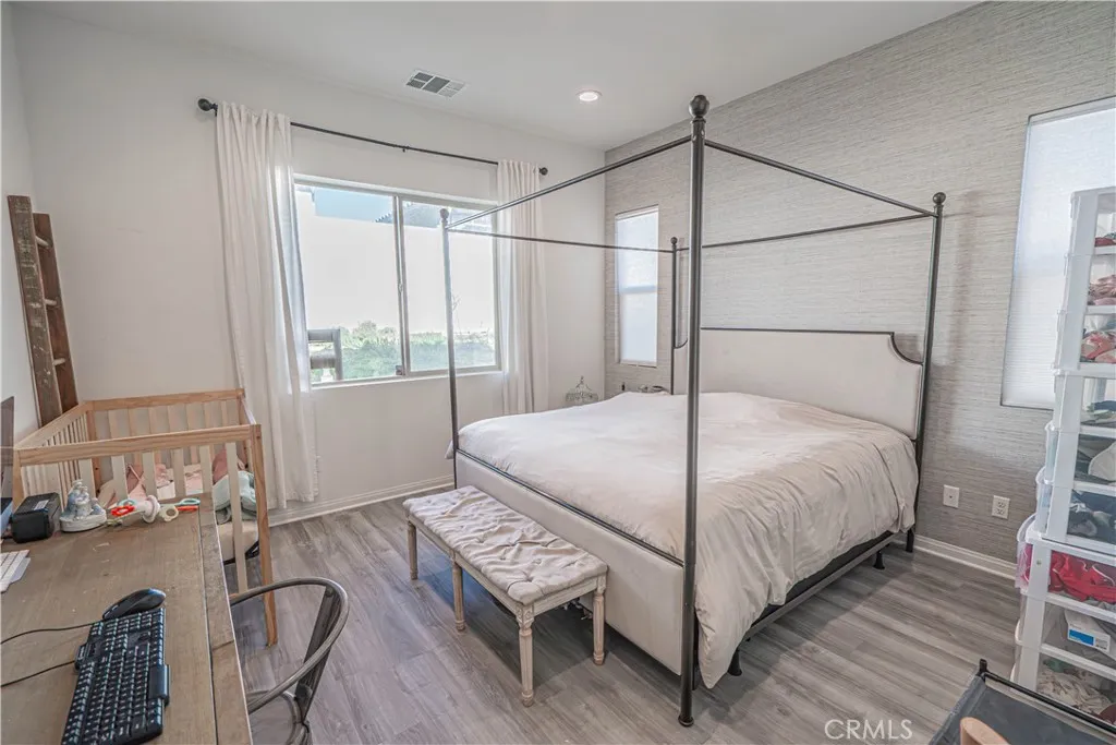 Additional image 72 of 2111 Seville Dr, Santa Paula, CA 93060