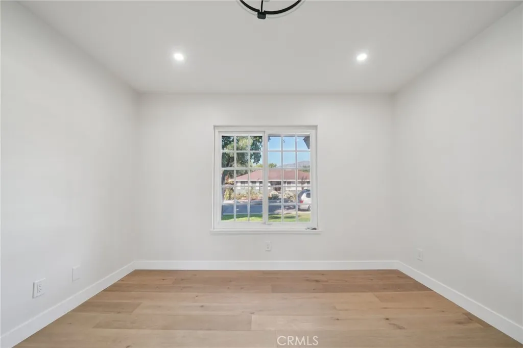 Additional image 100 of 1098 Syracuse Dr, Claremont, CA 91711