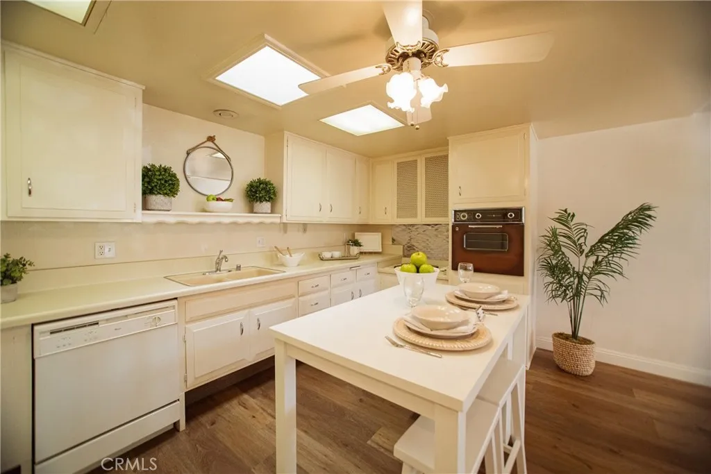 Additional image 16 of 1570 Homewood Rd., M5-115c, Seal Beach, CA 90740