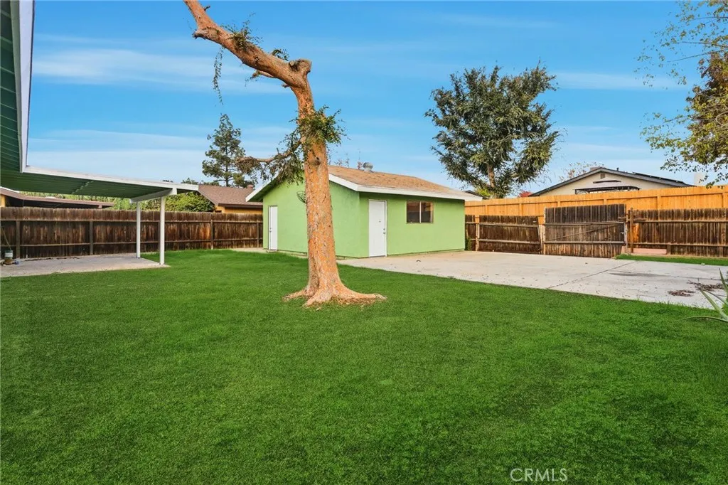 Additional image 55 of 5305 Fairfax Rd, Bakersfield, CA 93306