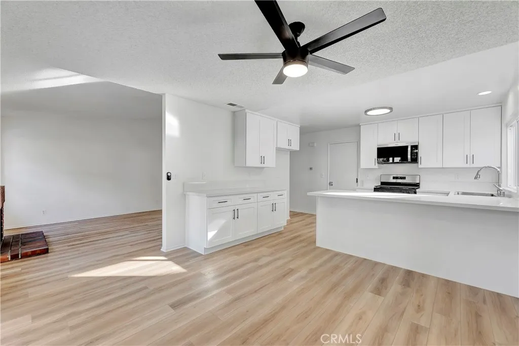 Additional image 30 of 610 S Dennis St, Santa Ana, CA 92704