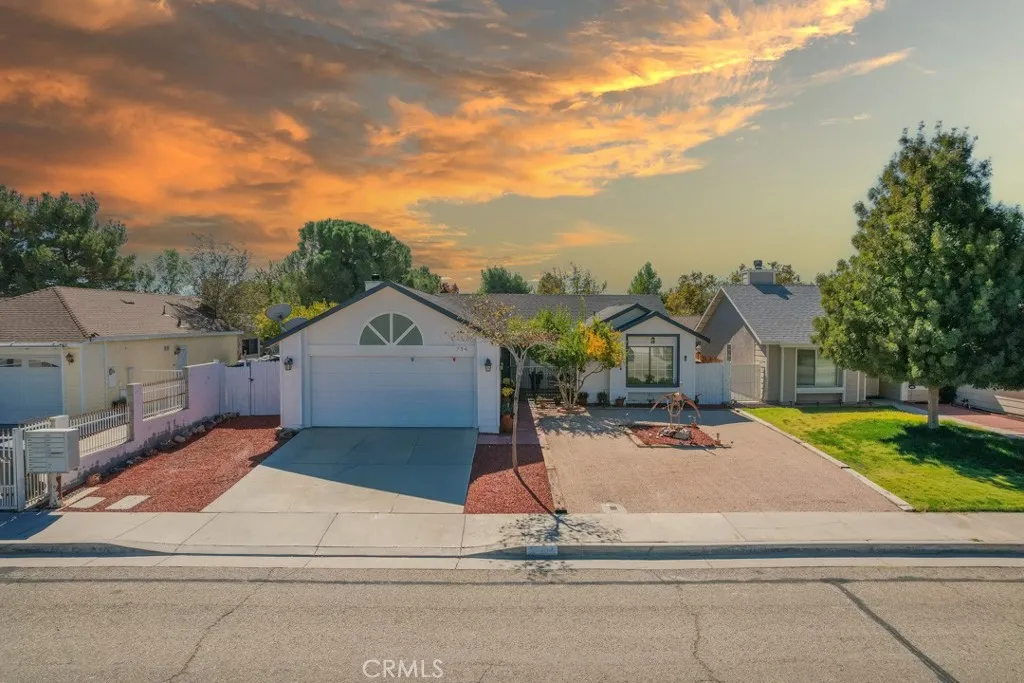 Additional image 107 of 734 W Avenue H2, Lancaster, CA 93534