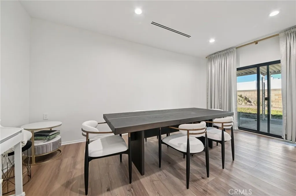 Additional image 45 of 15937 Londelius Street, North Hills, CA 91343