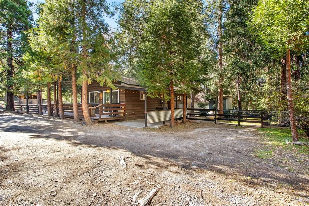 Additional image 21 of 54830 S Circle Dr, Idyllwild, CA 92549