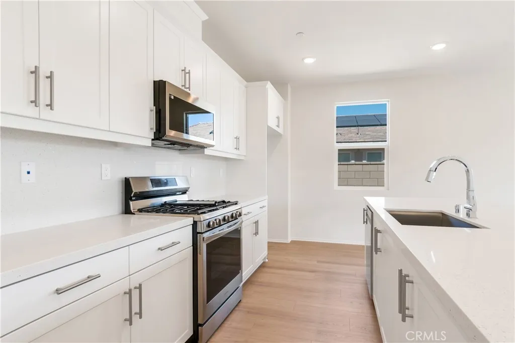 Additional image 6 of 13743 Mesa View Drive, Victorville, CA 92392