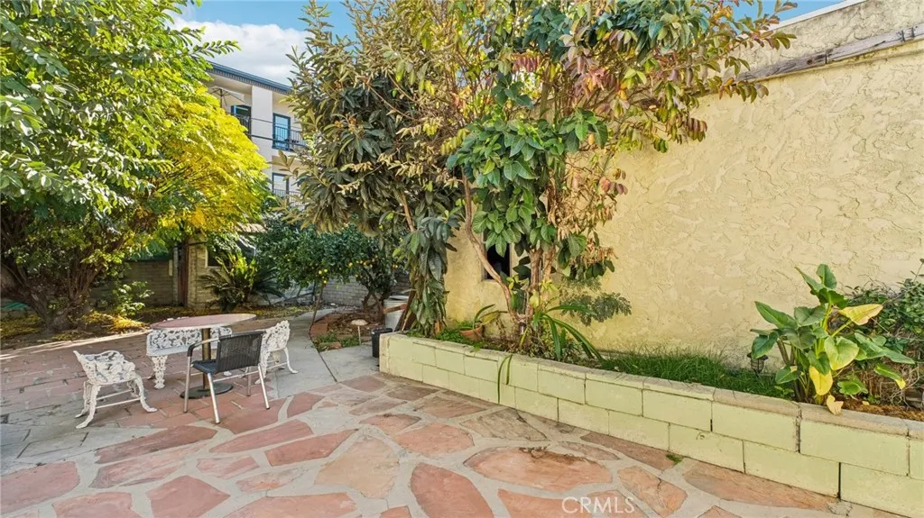 Additional image 62 of 2958 Partridge, Los Angeles, CA 90039