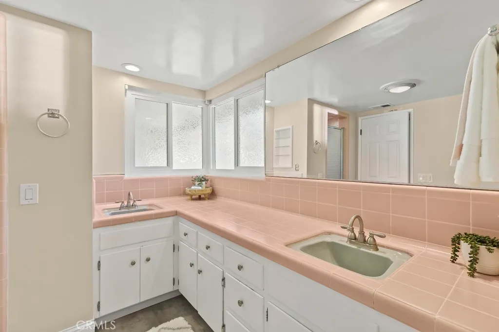 Additional image 90 of 105 Country Club Court, Glendora, CA 91741