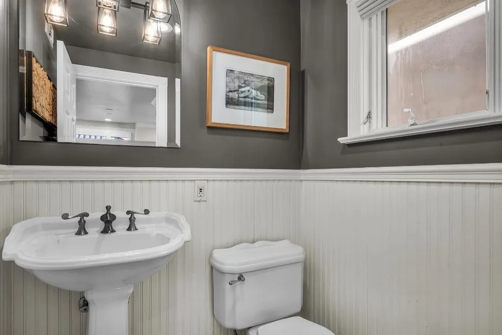 Additional image 21 of 47 Surfside Ave, Surfside, CA 90743